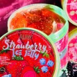 GLOW INDUSTRY STRAWBERRY SOOTHING GEL (300ML) - Image 3